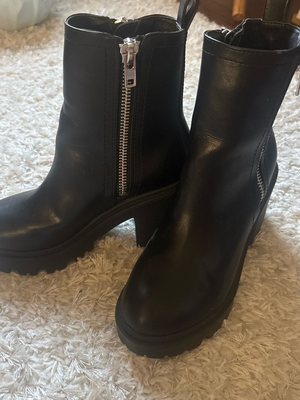 Urban Outfitters Black Chunky Heel Zip Ankle Boots